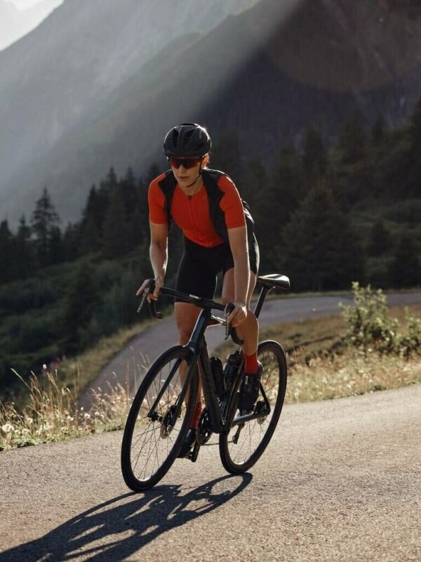BMC koersfiets in de bergen