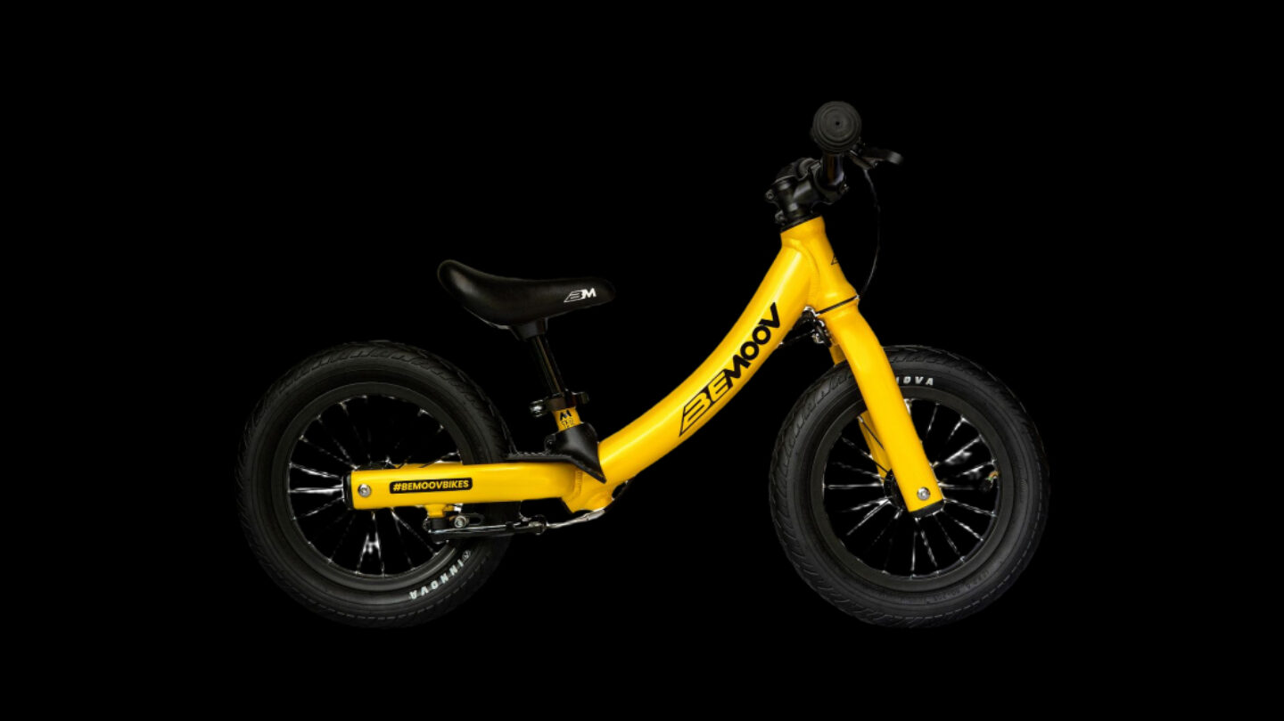 Bemoov M12 2023, Geel