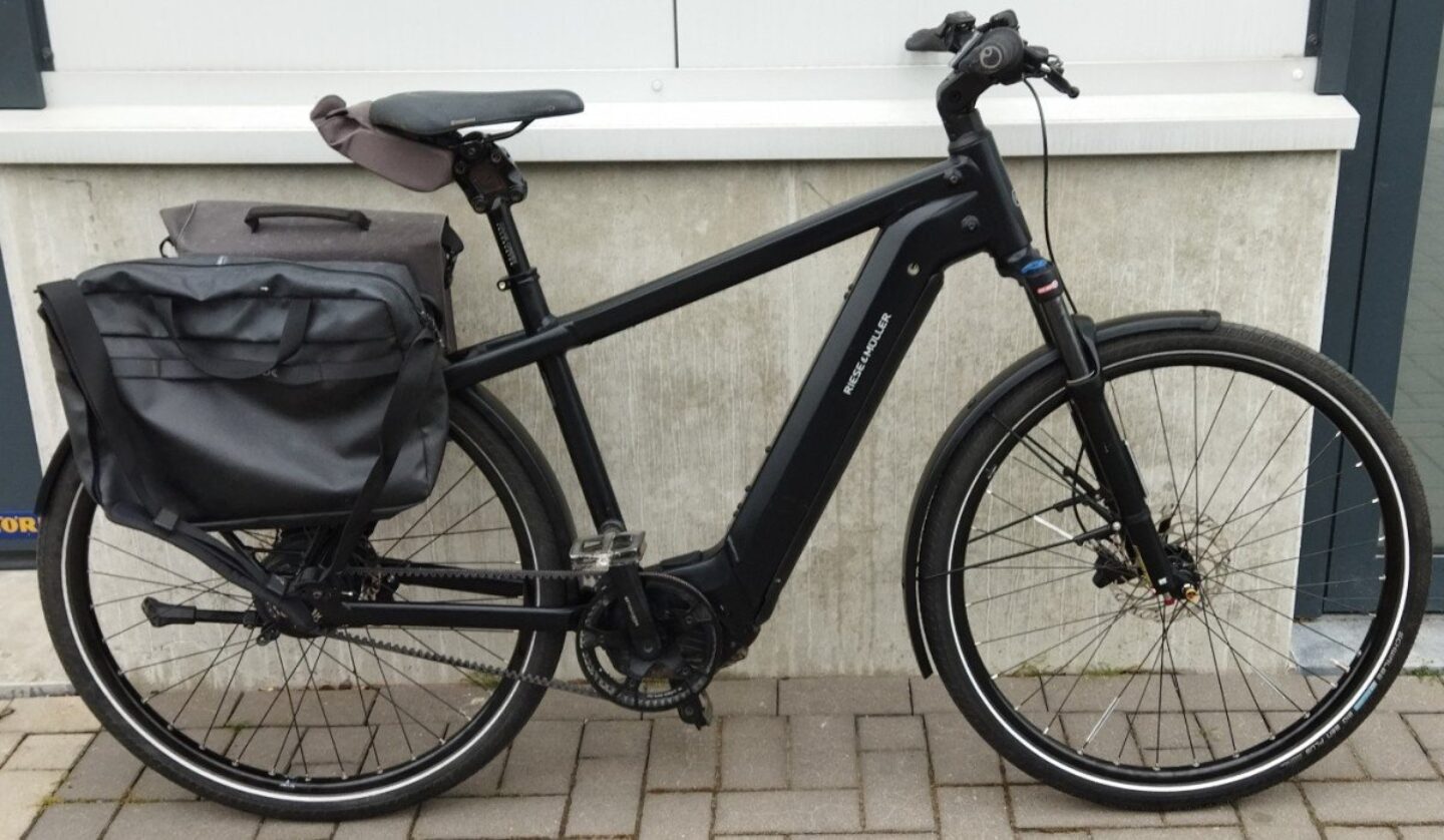 Riese & Müller Charger4 Vario 750Wh (TWEEDEHANDS) 2024, Black Matt