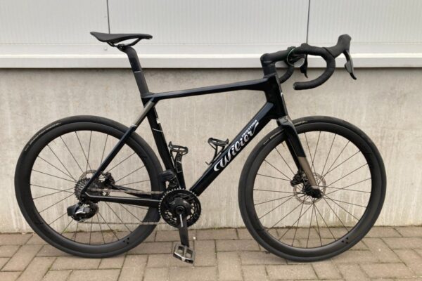 Wilier Granturismo SL SRAM Force AXS (TWEEDEHANDS) 2025, Black